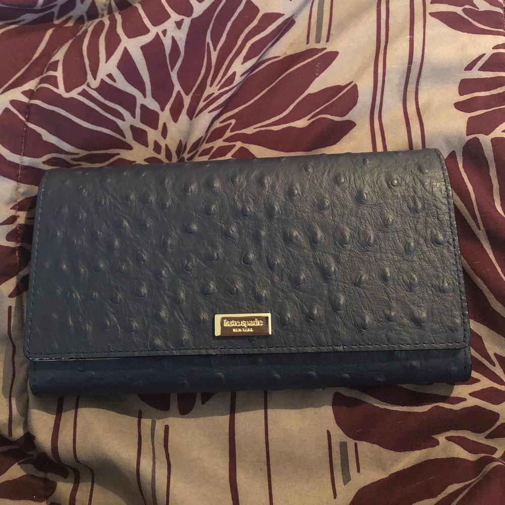 Kate Spade Ostrich travel wallet